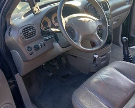 Синій Крайслер Grand Voyager, об'ємом двигуна 2.5 л та пробігом 278 тис. км за 3619 $, фото 2 на Automoto.ua