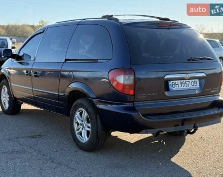 Синій Крайслер Grand Voyager, об'ємом двигуна 2.78 л та пробігом 353 тис. км за 8500 $, фото 7 на Automoto.ua