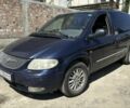 Синій Крайслер Grand Voyager, об'ємом двигуна 2.5 л та пробігом 320 тис. км за 3850 $, фото 1 на Automoto.ua