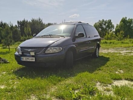 Крайслер Grand Voyager 2001 у Львові на Automoto.ua Синій Крайслер Grand Voyager, об'ємом двигуна 2.5 л та пробігом 383 тис. км за 2778 $, фото 1 на Automoto.ua