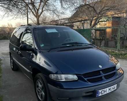 Синій Крайслер Grand Voyager, об'ємом двигуна 2.5 л та пробігом 290 тис. км за 2499 $, фото 1 на Automoto.ua