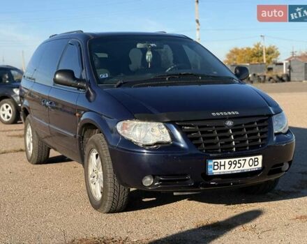 Синій Крайслер Grand Voyager, об'ємом двигуна 2.78 л та пробігом 353 тис. км за 8500 $, фото 1 на Automoto.ua
