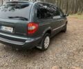 Зелений Крайслер Grand Voyager, об'ємом двигуна 3.3 л та пробігом 353 тис. км за 3450 $, фото 3 на Automoto.ua
