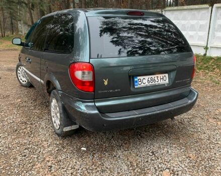 Зелений Крайслер Grand Voyager, об'ємом двигуна 3.3 л та пробігом 353 тис. км за 3550 $, фото 2 на Automoto.ua