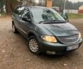 Зелений Крайслер Grand Voyager, об'ємом двигуна 3.3 л та пробігом 353 тис. км за 3550 $, фото 1 на Automoto.ua