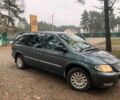Зелений Крайслер Grand Voyager, об'ємом двигуна 3.3 л та пробігом 353 тис. км за 3550 $, фото 1 на Automoto.ua