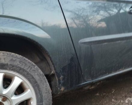 Зеленый Крайслер Гранд Вояджер, объемом двигателя 2.5 л и пробегом 380 тыс. км за 3900 $, фото 3 на Automoto.ua