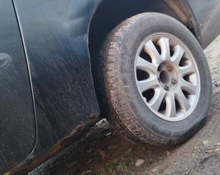 Зеленый Крайслер Гранд Вояджер, объемом двигателя 2.5 л и пробегом 380 тыс. км за 3900 $, фото 4 на Automoto.ua