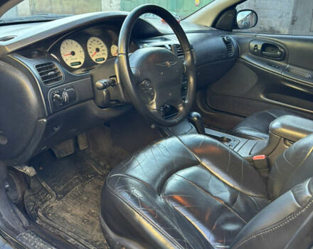 Сірий Крайслер Intrepid, об'ємом двигуна 3.52 л та пробігом 386 тис. км за 2899 $, фото 10 на Automoto.ua