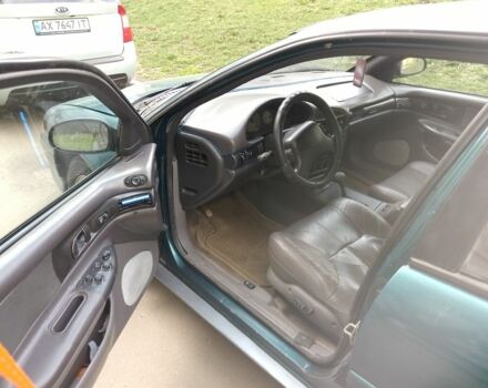 Зелений Крайслер Intrepid, об'ємом двигуна 3.5 л та пробігом 186 тис. км за 966 $, фото 4 на Automoto.ua