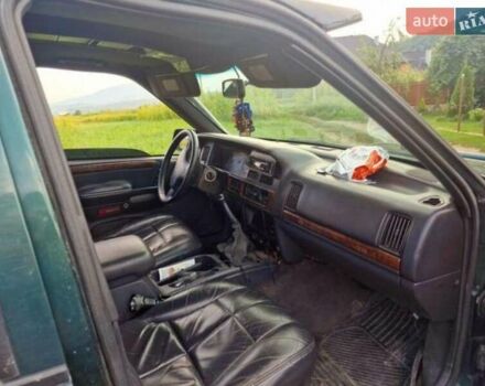 Зеленый Крайслер Джип Чероки, объемом двигателя 2.5 л и пробегом 200 тыс. км за 4500 $, фото 4 на Automoto.ua