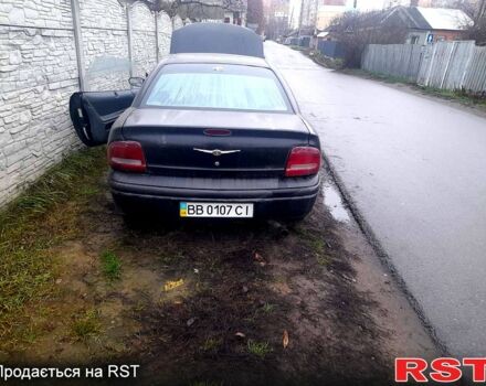 Черный Крайслер Неон, объемом двигателя 2 л и пробегом 200 тыс. км за 1900 $, фото 1 на Automoto.ua