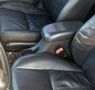 Черный Крайслер Неон, объемом двигателя 2 л и пробегом 265 тыс. км за 4500 $, фото 10 на Automoto.ua