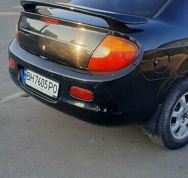 Черный Крайслер Неон, объемом двигателя 2 л и пробегом 265 тыс. км за 4500 $, фото 4 на Automoto.ua