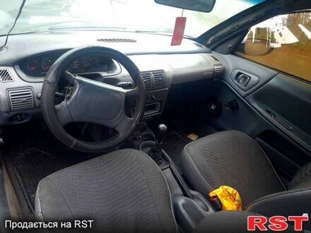 Черный Крайслер Неон, объемом двигателя 2 л и пробегом 200 тыс. км за 1900 $, фото 1 на Automoto.ua