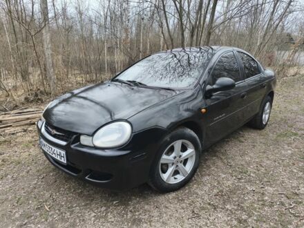 Чорний Крайслер Neon, об'ємом двигуна 2 л та пробігом 347 тис. км за 1673 $, фото 1 на Automoto.ua