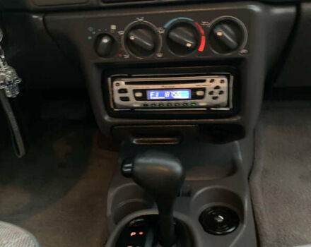 Фіолетовий Крайслер Neon, об'ємом двигуна 2 л та пробігом 187 тис. км за 2650 $, фото 25 на Automoto.ua