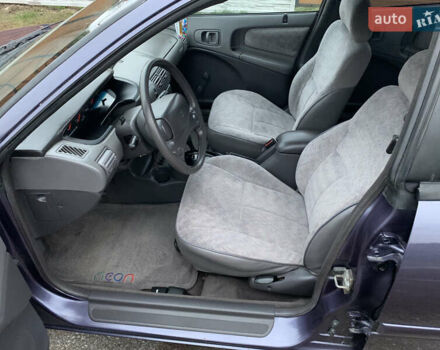 Фіолетовий Крайслер Neon, об'ємом двигуна 2 л та пробігом 187 тис. км за 2650 $, фото 34 на Automoto.ua