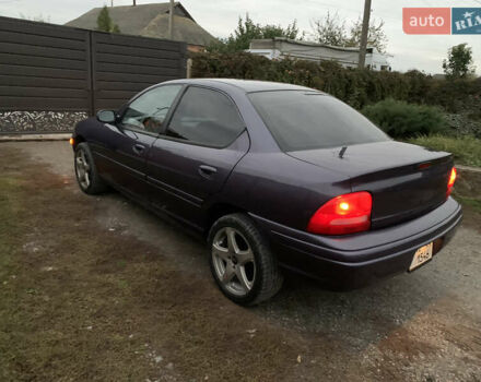 Фіолетовий Крайслер Neon, об'ємом двигуна 2 л та пробігом 187 тис. км за 2650 $, фото 9 на Automoto.ua