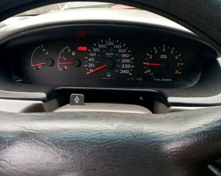 Крайслер Neon, об'ємом двигуна 2 л та пробігом 0 тис. км за 1900 $, фото 4 на Automoto.ua