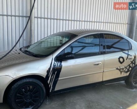 Серый Крайслер Неон, объемом двигателя 2 л и пробегом 240 тыс. км за 1200 $, фото 1 на Automoto.ua