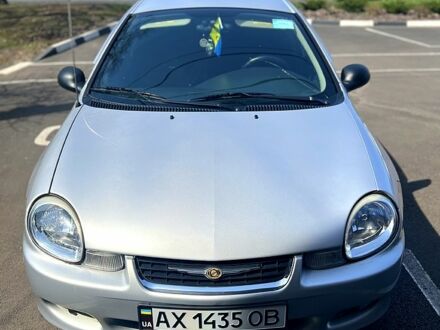 Крайслер Neon 2004 у Харкові на Automoto.ua Сірий Крайслер Neon, об'ємом двигуна 2 л та пробігом 122 тис. км за 3300 $, фото 1 на Automoto.ua