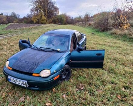 Крайслер Neon 1995 у Житомирі на Automoto.ua Зелений Крайслер Neon, об'ємом двигуна 2 л та пробігом 210 тис. км за 1832 $, фото 2 на Automoto.ua