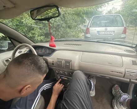 Зелений Крайслер Neon, об'ємом двигуна 2 л та пробігом 200 тис. км за 1200 $, фото 5 на Automoto.ua