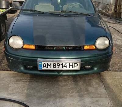 Зелений Крайслер Neon, об'ємом двигуна 2 л та пробігом 250 тис. км за 1700 $, фото 1 на Automoto.ua