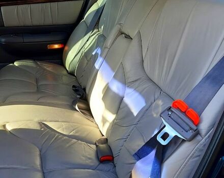 Зелений Крайслер New Yorker, об'ємом двигуна 3.5 л та пробігом 0 тис. км за 4500 $, фото 6 на Automoto.ua