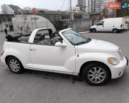 Белый Крайслер ПТ Крузер, объемом двигателя 2.43 л и пробегом 110 тыс. км за 6700 $, фото 12 на Automoto.ua