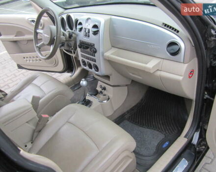 Черный Крайслер ПТ Крузер, объемом двигателя 2.4 л и пробегом 122 тыс. км за 5100 $, фото 10 на Automoto.ua