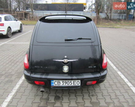 Черный Крайслер ПТ Крузер, объемом двигателя 2.4 л и пробегом 122 тыс. км за 5100 $, фото 6 на Automoto.ua