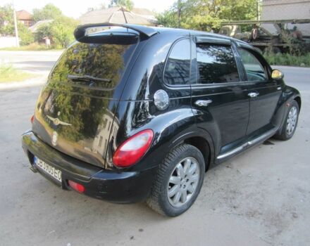 Черный Крайслер ПТ Крузер, объемом двигателя 2.4 л и пробегом 123 тыс. км за 5800 $, фото 6 на Automoto.ua