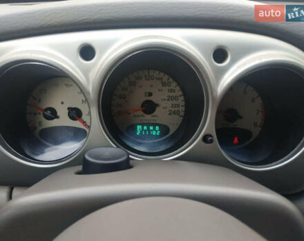 Черный Крайслер ПТ Крузер, объемом двигателя 2 л и пробегом 220 тыс. км за 3800 $, фото 8 на Automoto.ua