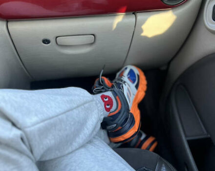 Красный Крайслер ПТ Крузер, объемом двигателя 2.43 л и пробегом 300 тыс. км за 3950 $, фото 1 на Automoto.ua