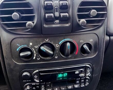 Сірий Крайслер PT Cruiser, об'ємом двигуна 2.2 л та пробігом 321 тис. км за 1900 $, фото 6 на Automoto.ua