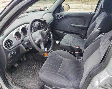 Серый Крайслер ПТ Крузер, объемом двигателя 0 л и пробегом 321 тыс. км за 1905 $, фото 4 на Automoto.ua