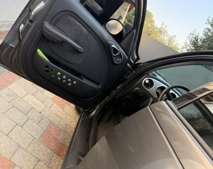 Сірий Крайслер PT Cruiser, об'ємом двигуна 2.15 л та пробігом 283 тис. км за 4700 $, фото 6 на Automoto.ua