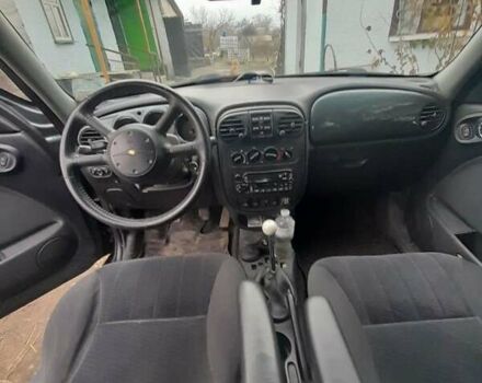 Сірий Крайслер PT Cruiser, об'ємом двигуна 2.1 л та пробігом 312 тис. км за 4789 $, фото 5 на Automoto.ua