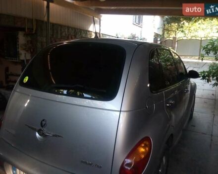 Серый Крайслер ПТ Крузер, объемом двигателя 2.2 л и пробегом 215 тыс. км за 6100 $, фото 4 на Automoto.ua