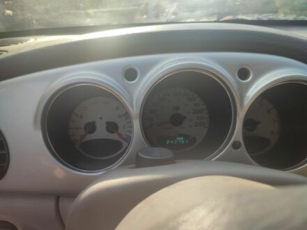 Сірий Крайслер PT Cruiser, об'ємом двигуна 2 л та пробігом 243 тис. км за 2504 $, фото 1 на Automoto.ua