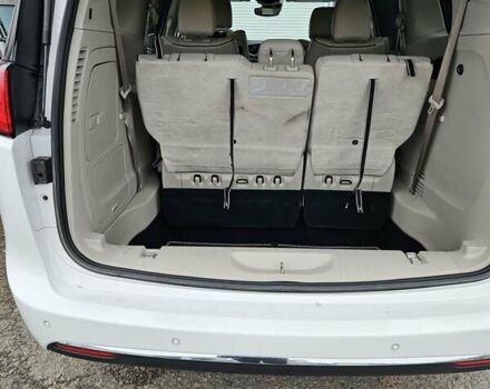 Білий Крайслер Pacifica, об'ємом двигуна 3.61 л та пробігом 98 тис. км за 24000 $, фото 10 на Automoto.ua