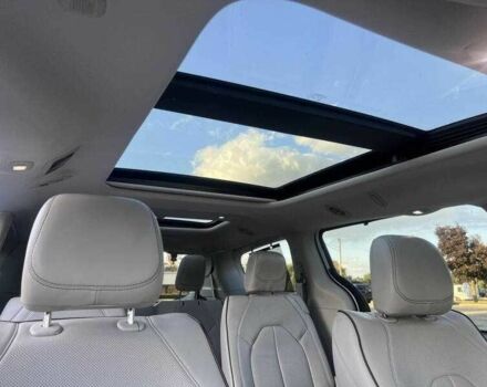 Белый Крайслер Пасифик, объемом двигателя 3.6 л и пробегом 72 тыс. км за 7000 $, фото 16 на Automoto.ua