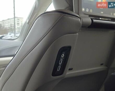 Білий Крайслер Pacifica, об'ємом двигуна 3.6 л та пробігом 99 тис. км за 23900 $, фото 26 на Automoto.ua