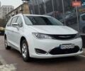 Білий Крайслер Pacifica, об'ємом двигуна 3.6 л та пробігом 99 тис. км за 23900 $, фото 1 на Automoto.ua