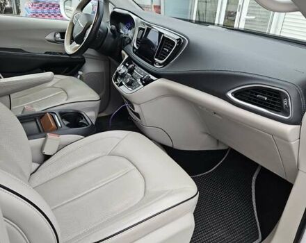 Білий Крайслер Pacifica, об'ємом двигуна 3.61 л та пробігом 98 тис. км за 24000 $, фото 6 на Automoto.ua