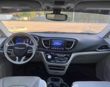 Белый Крайслер Пасифик, объемом двигателя 3.6 л и пробегом 72 тыс. км за 7000 $, фото 12 на Automoto.ua