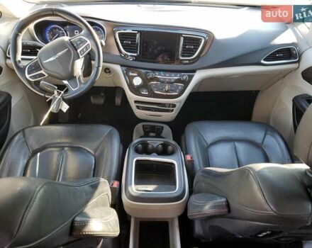 Белый Крайслер Пасифик, объемом двигателя 3.6 л и пробегом 142 тыс. км за 4000 $, фото 7 на Automoto.ua