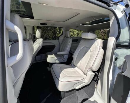 Білий Крайслер Pacifica, об'ємом двигуна 3.6 л та пробігом 29 тис. км за 11200 $, фото 10 на Automoto.ua